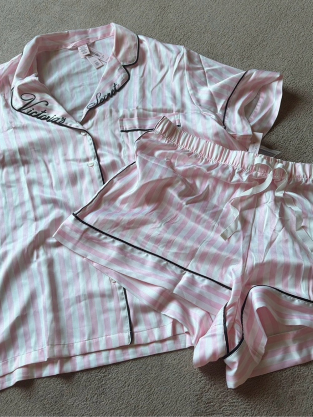 NWT Victoria's Secret Pink & White Striped Satin Short Pajama Set